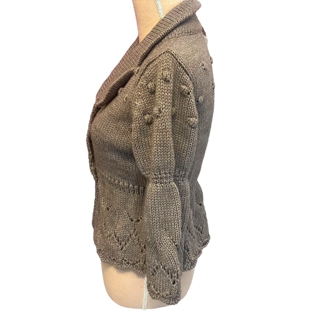 Bianco & Blue Wool Blend Tailored Lace and Bobble Chunky Cardigan in Grey - Picture 10 of 16